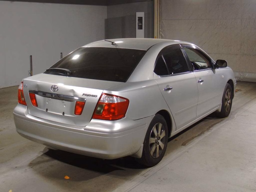 TOYOTA PREMIO