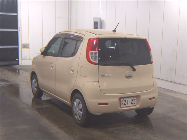 NISSAN MOCO