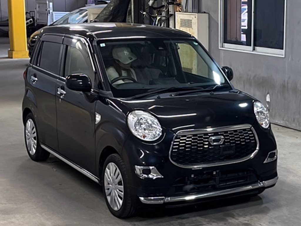 DAIHATSU CAST