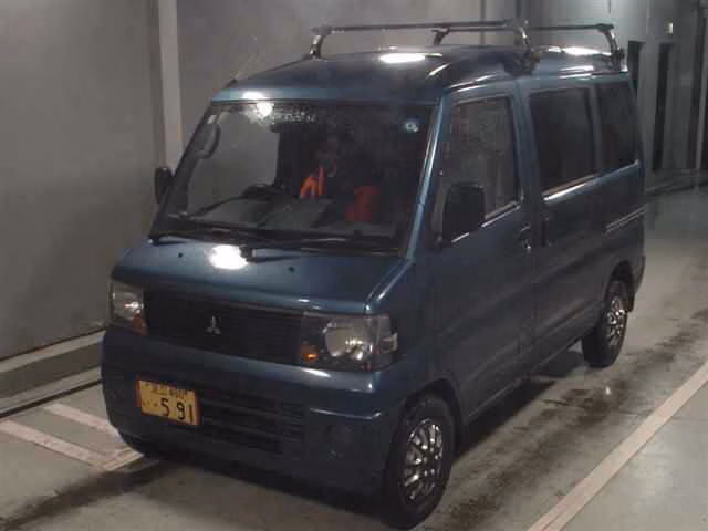 MITSUBISHI MINICAB