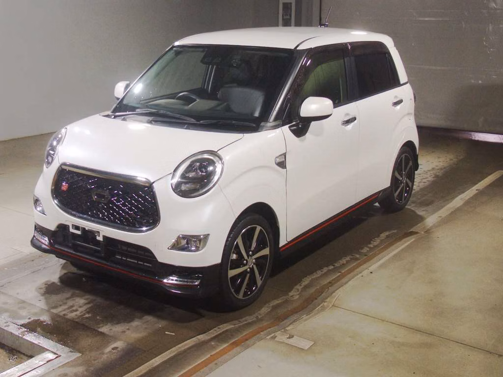 DAIHATSU CAST