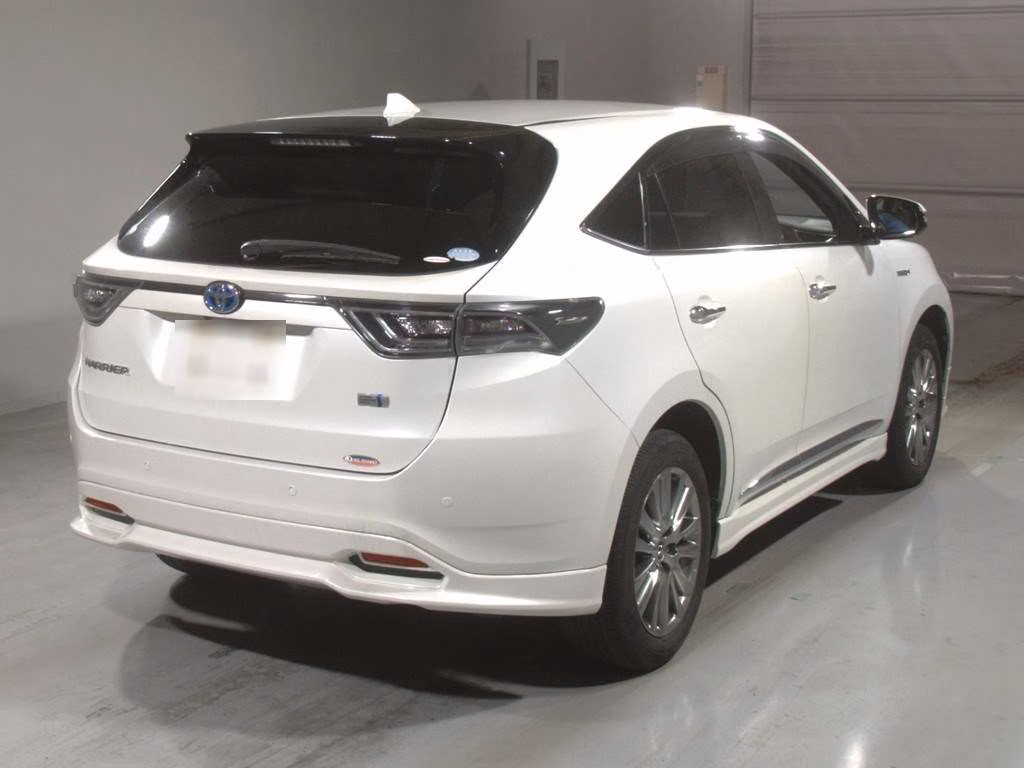 TOYOTA HARRIER