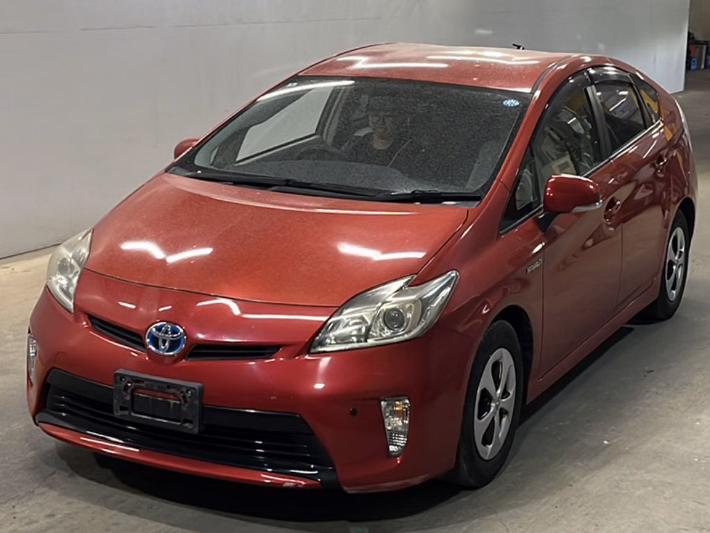 TOYOTA PRIUS