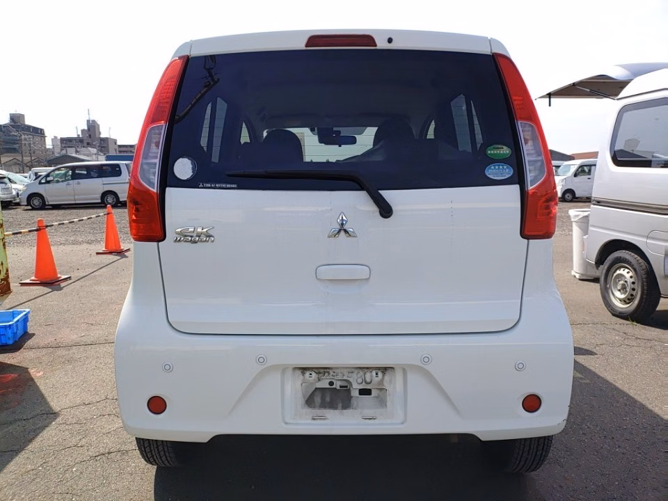 MITSUBISHI EK WAGON