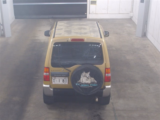 MITSUBISHI PAJERO MINI