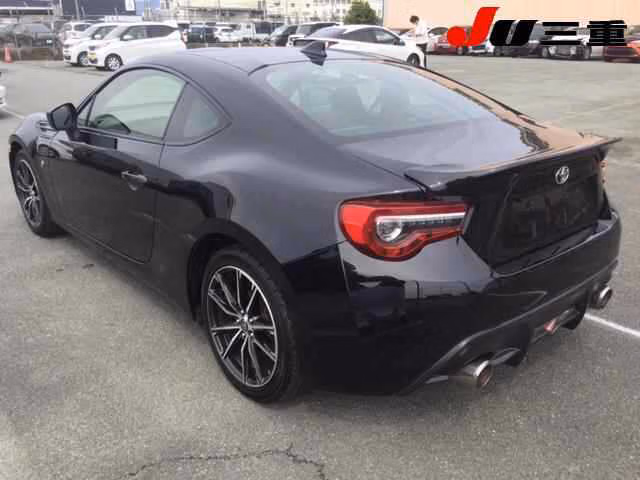 TOYOTA GT 86