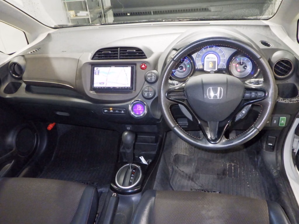 HONDA FIT SHUTTLE