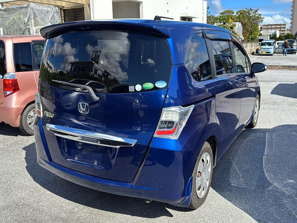HONDA FREED