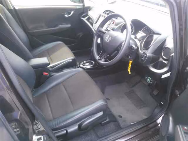 HONDA FIT SHUTTLE