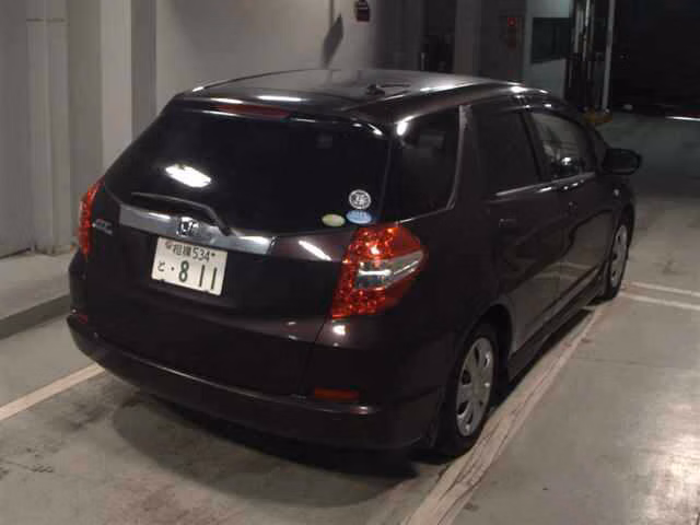 HONDA FIT SHUTTLE
