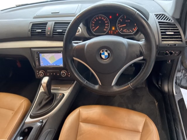 BMW 1-SERIES