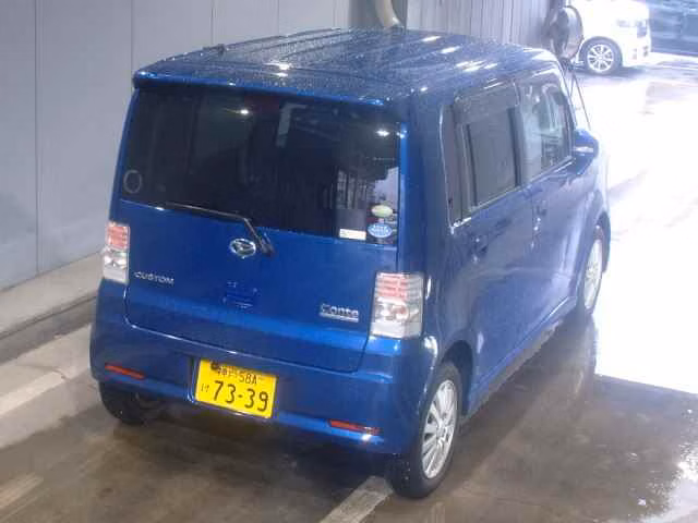 DAIHATSU MOVE CONTE