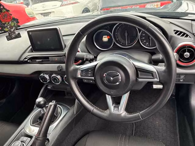 MAZDA MX-5