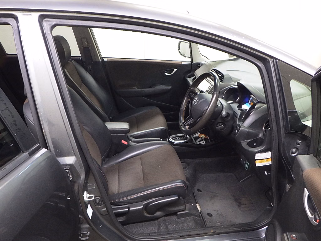HONDA FIT SHUTTLE