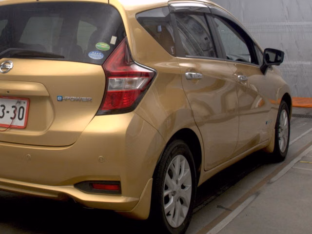 NISSAN NOTE