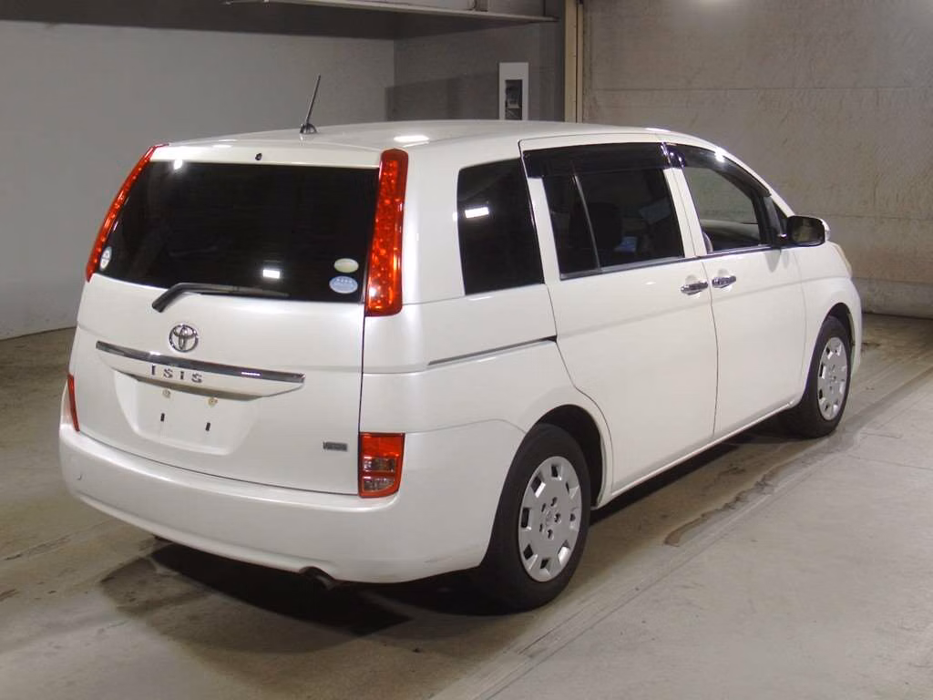 TOYOTA ISIS