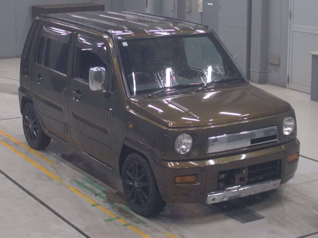 DAIHATSU NAKED