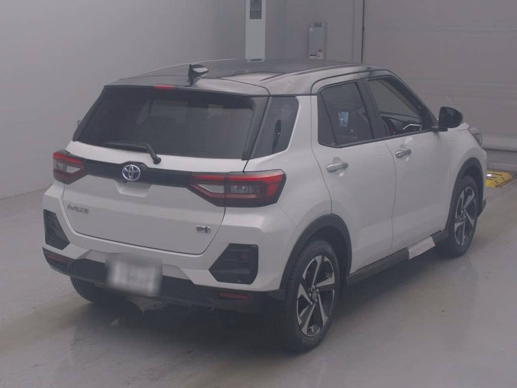 TOYOTA RAIZE