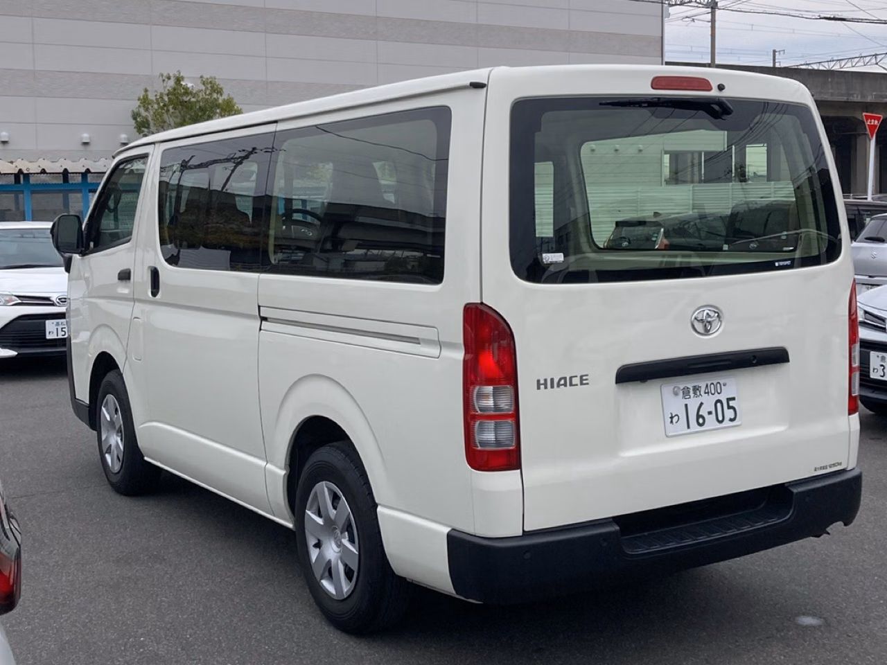 TOYOTA REGIUS ACE