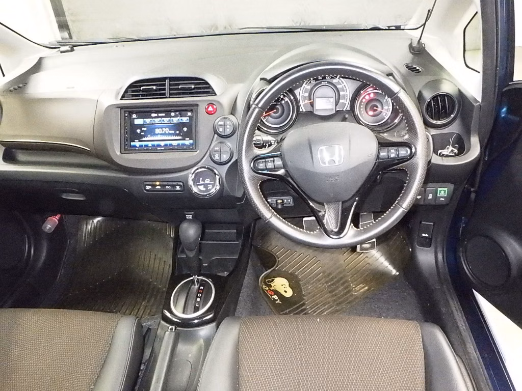 HONDA FIT SHUTTLE