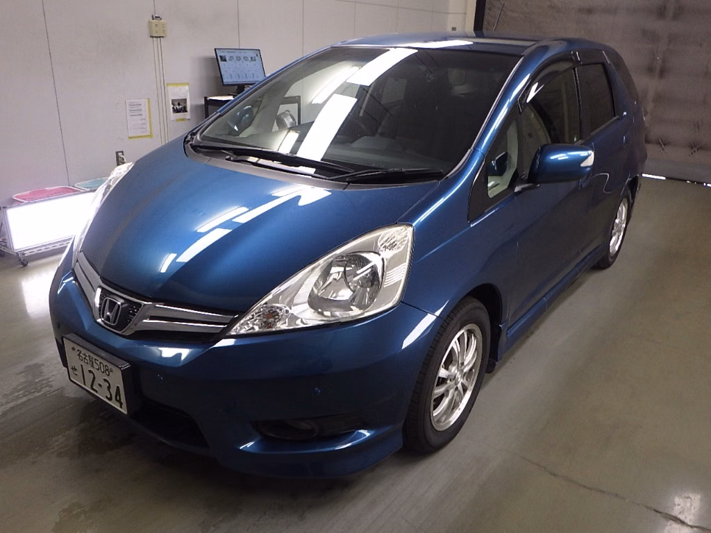 HONDA FIT SHUTTLE