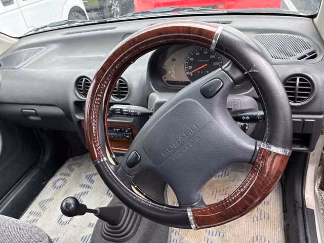SUBARU VIVIO