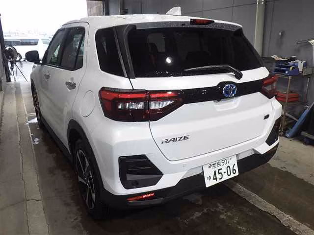 TOYOTA RAIZE