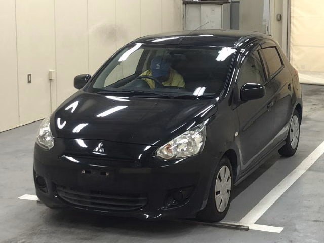 MITSUBISHI MIRAGE