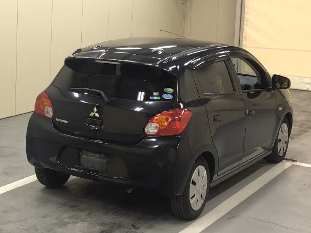 MITSUBISHI MIRAGE