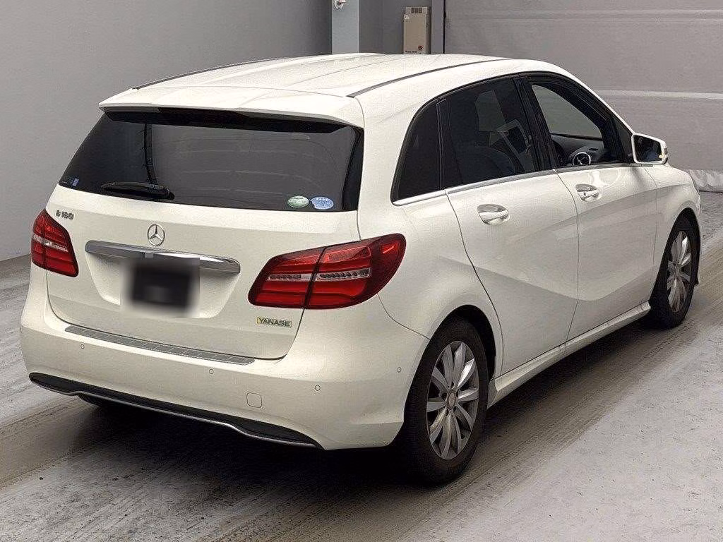 MERCEDES-BENZ B-CLASS