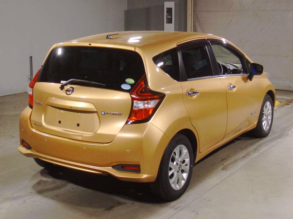 NISSAN NOTE
