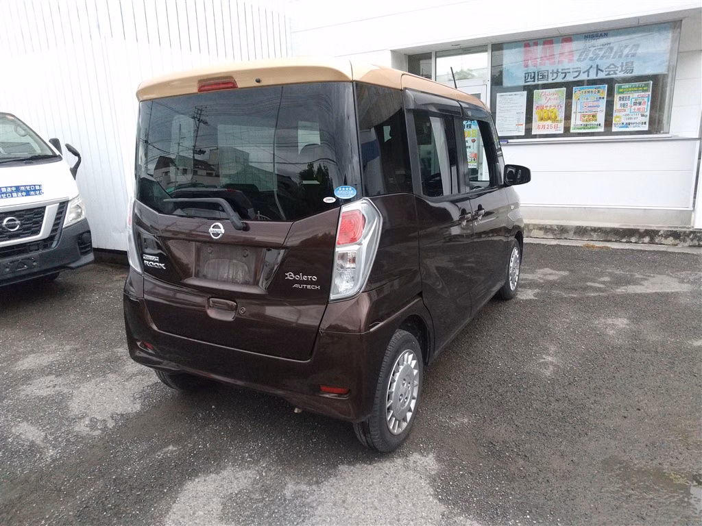 NISSAN DAYZ ROOX