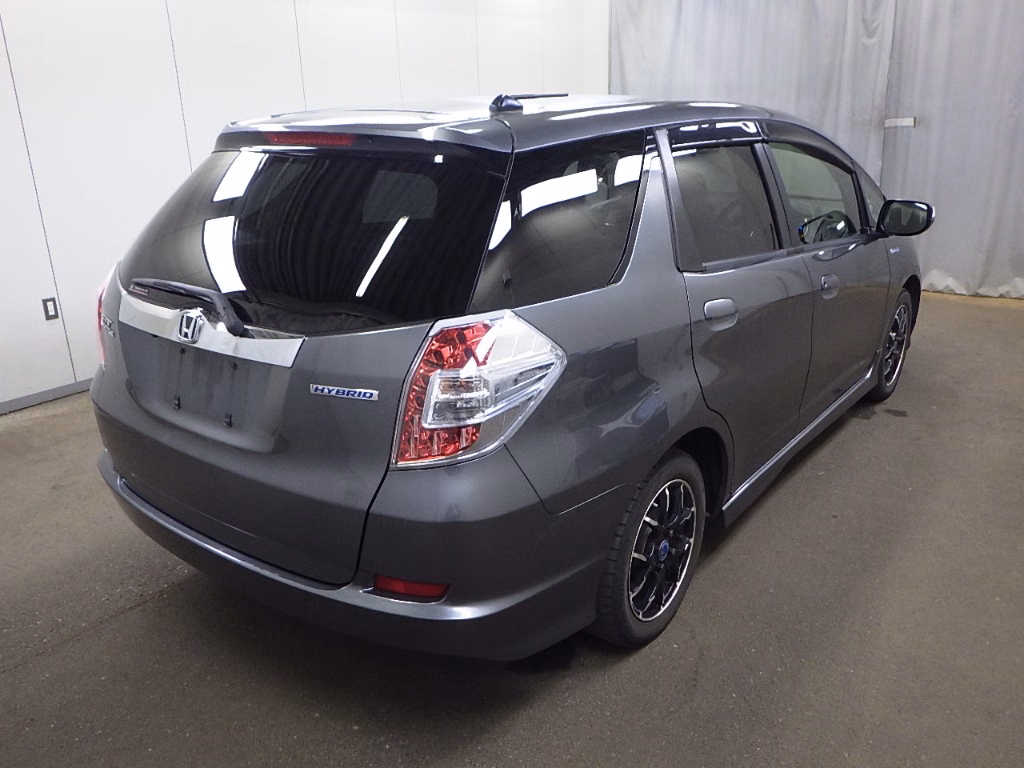 HONDA FIT SHUTTLE