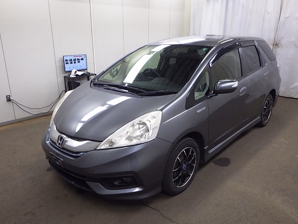 HONDA FIT SHUTTLE