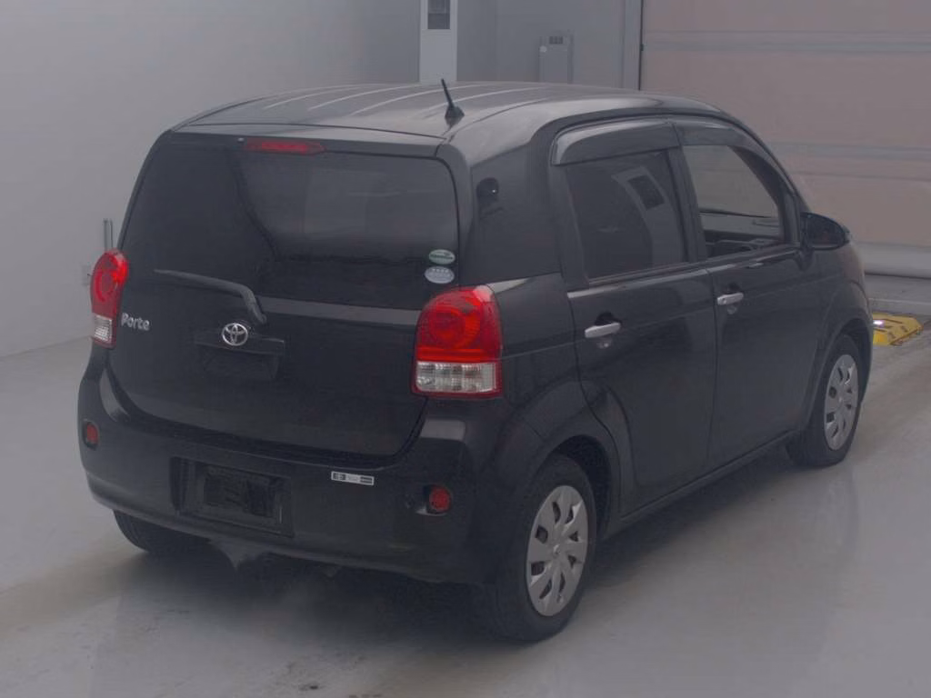 TOYOTA PORTE