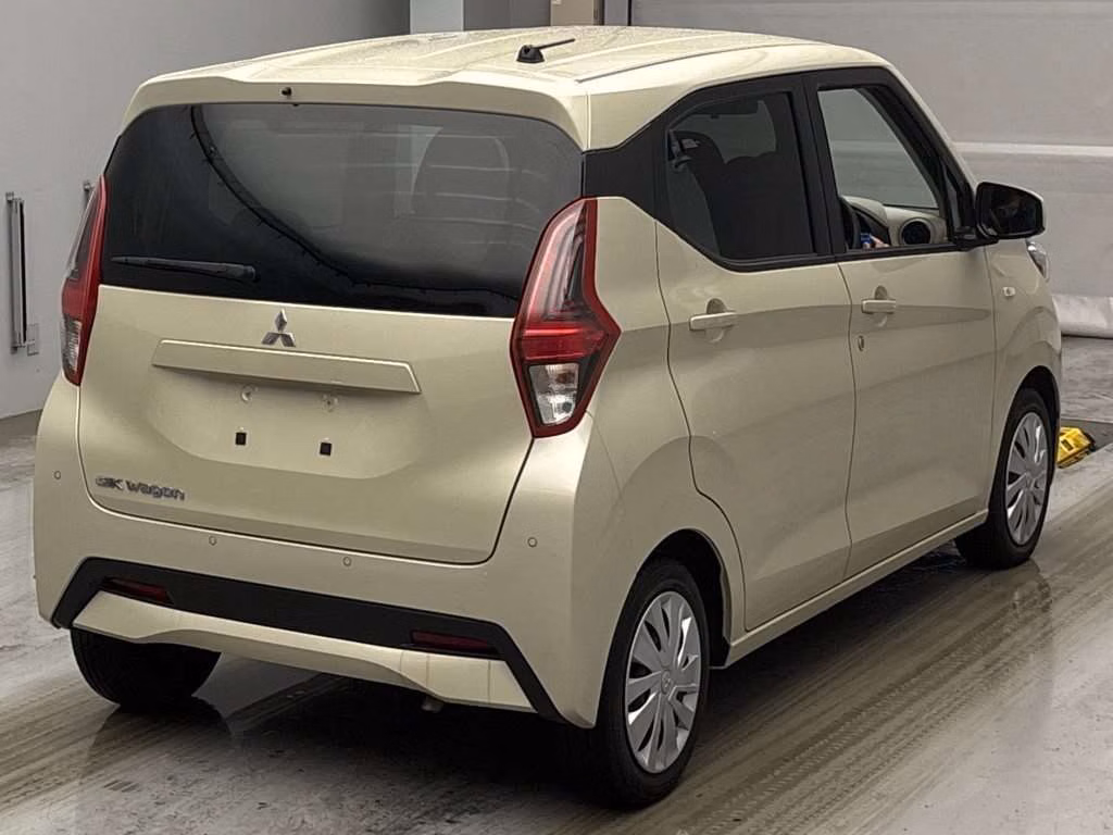 MITSUBISHI EK WAGON