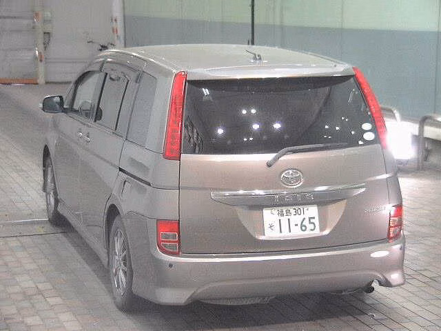 TOYOTA ISIS