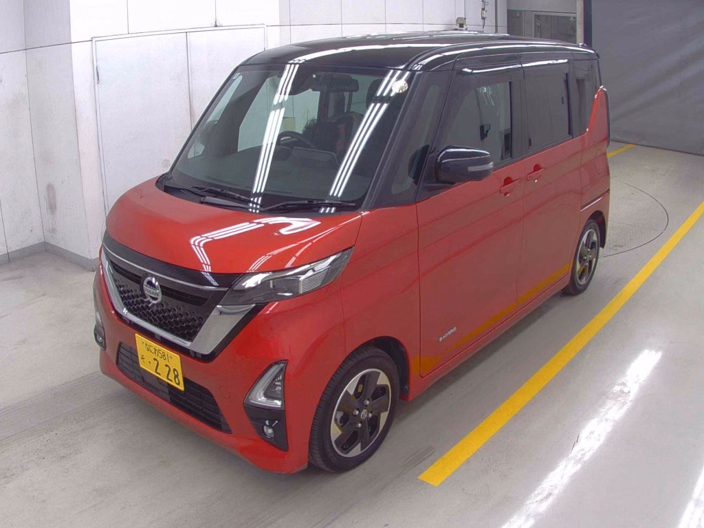 NISSAN ROOX