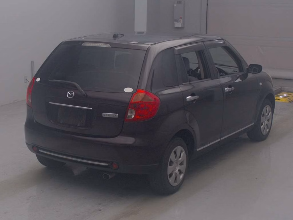 MAZDA VERISA