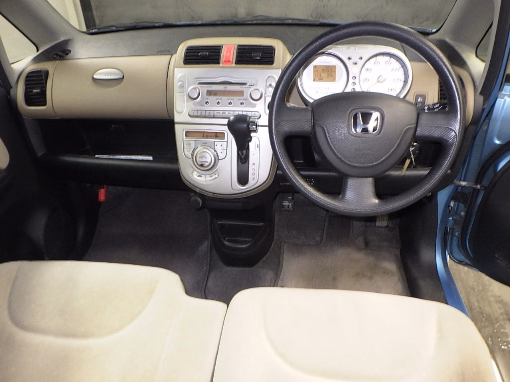 HONDA LIFE