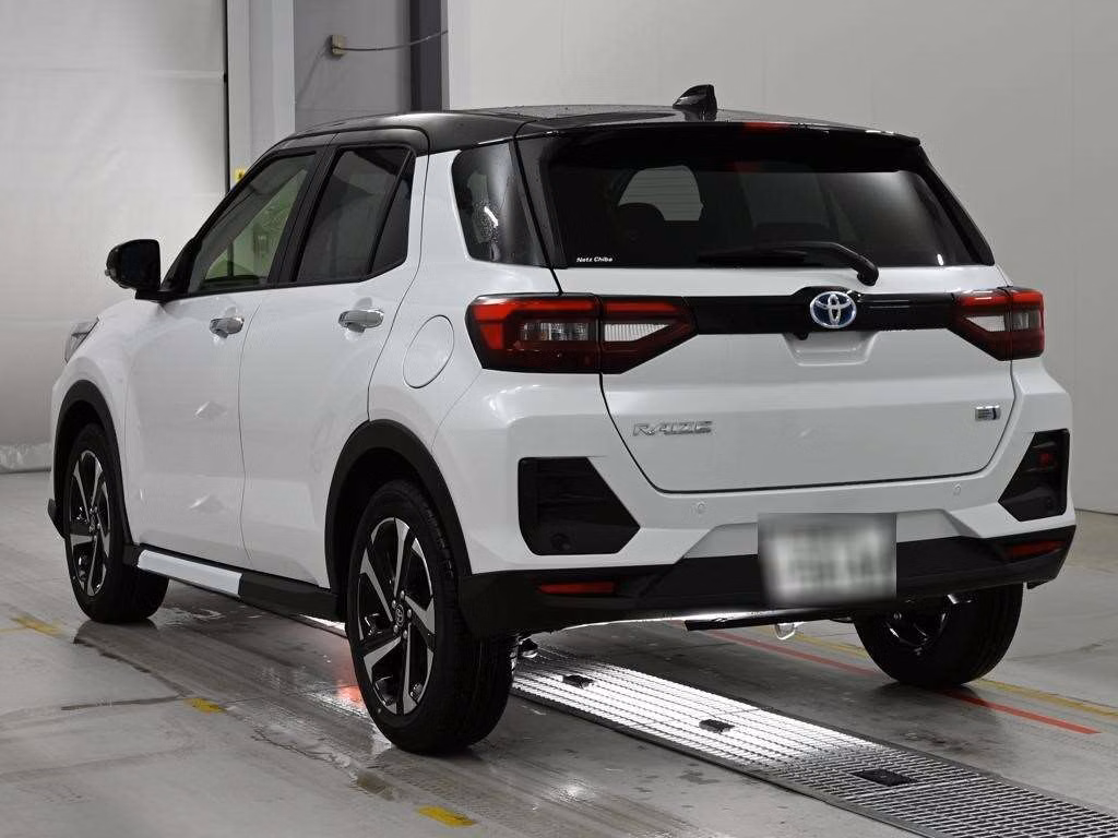 TOYOTA RAIZE
