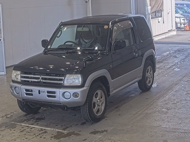 Mitsubishi Pajero Mini