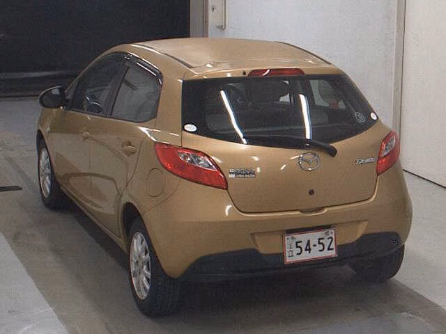 MAZDA DEMIO