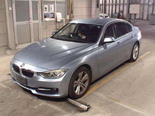 BMW 3-SERIES