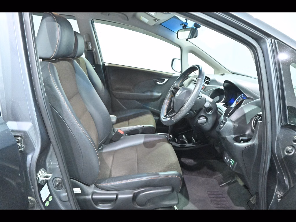 HONDA FIT SHUTTLE
