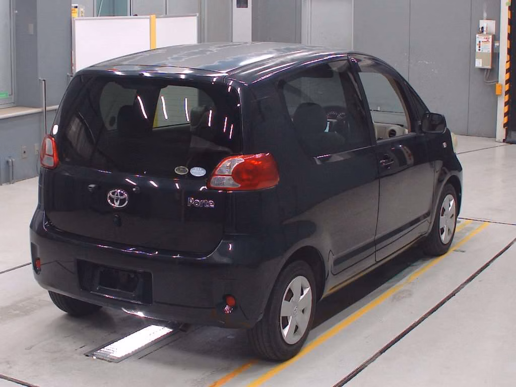 TOYOTA PORTE