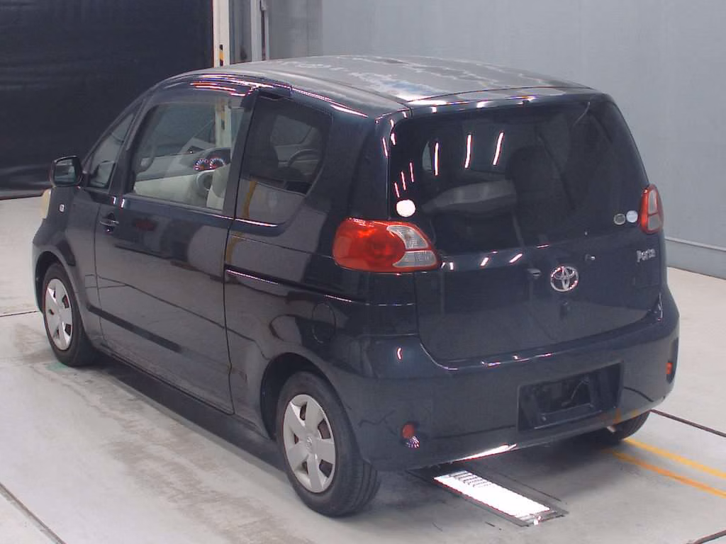 TOYOTA PORTE