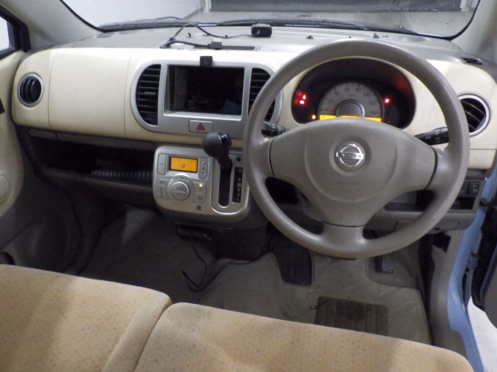 NISSAN MOCO