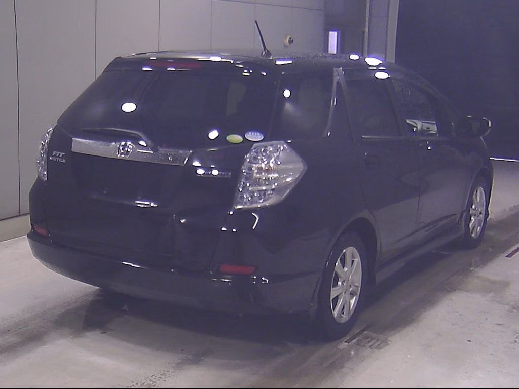 HONDA FIT SHUTTLE