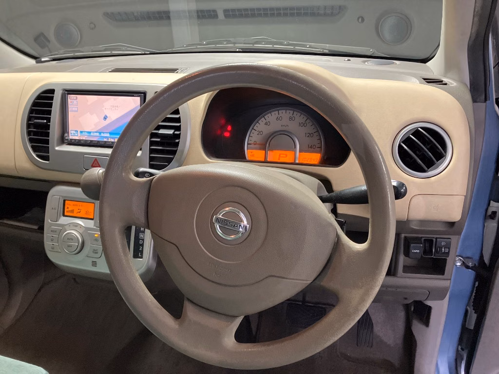 NISSAN MOCO